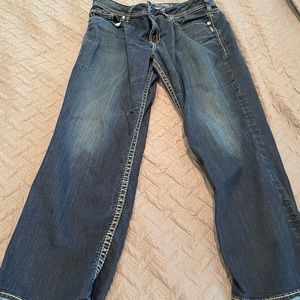 LAST CHANCE! EUC Suki Capris